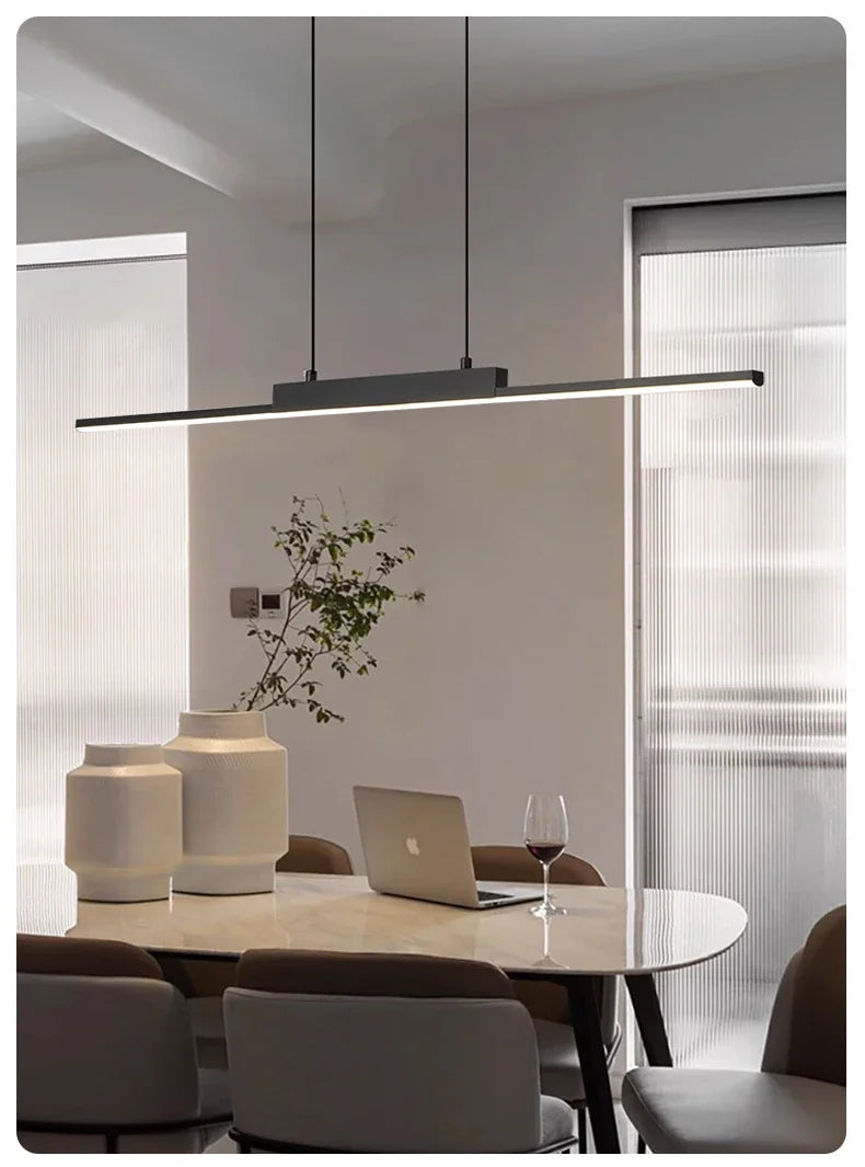 Moderne LED-hanglamp met minimalistisch streepdesign