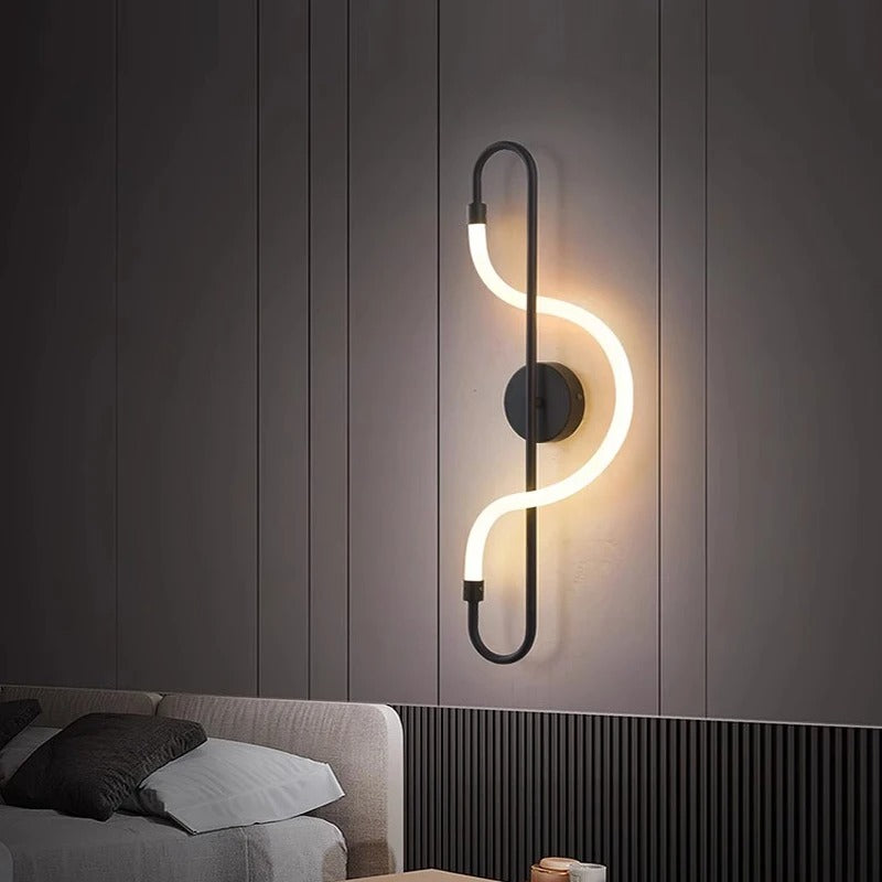 Moderne LED-Wandleuchte – Wandleuchte aus goldfarbenem Aluminium