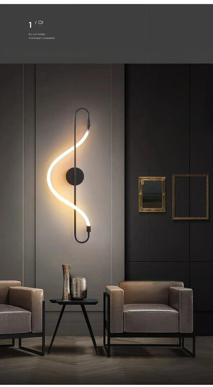 Moderne LED-Wandleuchte – Wandleuchte aus goldfarbenem Aluminium