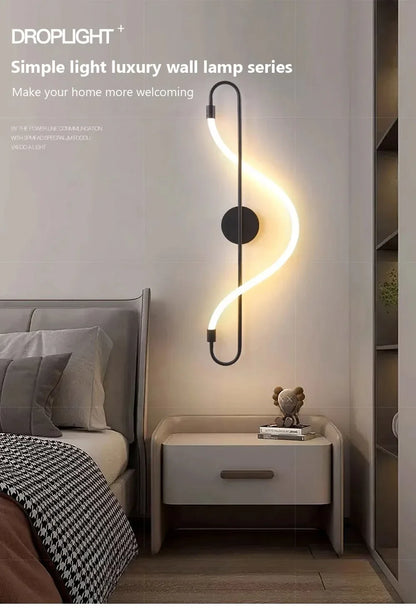 Moderne LED-Wandleuchte – Wandleuchte aus goldfarbenem Aluminium