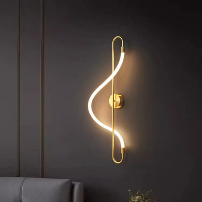 Moderne LED-Wandleuchte – Wandleuchte aus goldfarbenem Aluminium